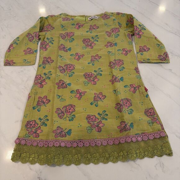 Fabinidia Girls Floral Lace Kurta and Palazzo Set Sz 8-10 - Picture 5 of 9